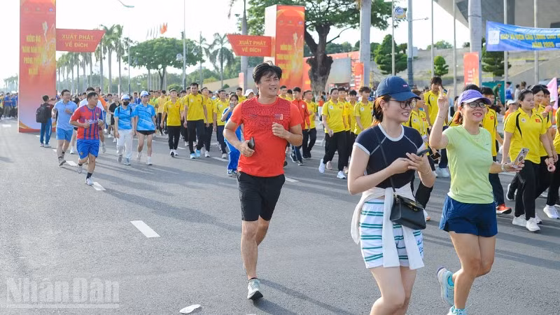 ndo_bl_z7980545156820-9f4ce271eb254299f649f2936a2fcd3c-9851.jpg