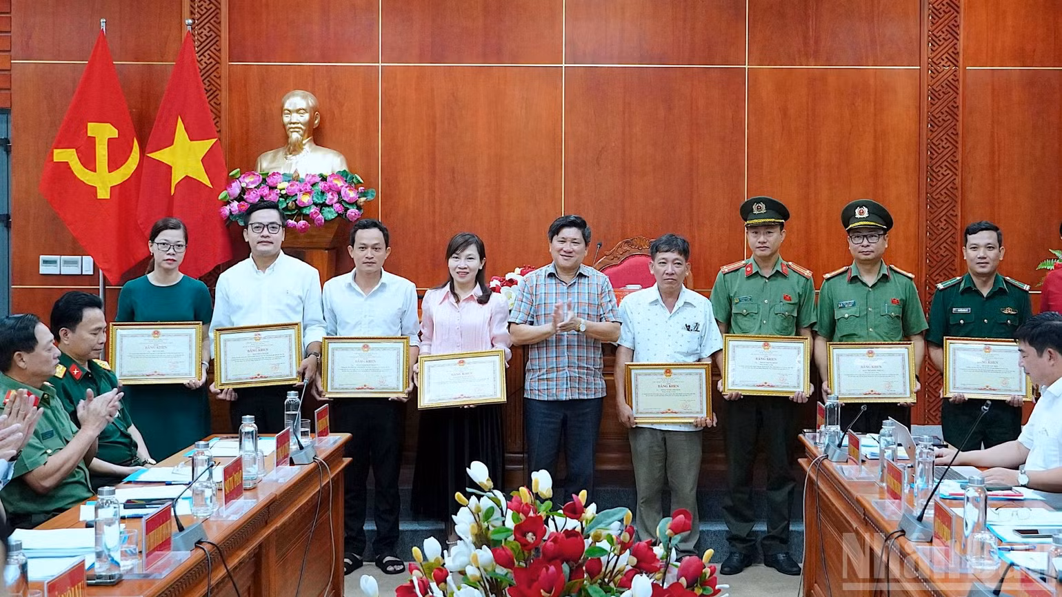 ndo_br_khai-thac-3-170.jpg
