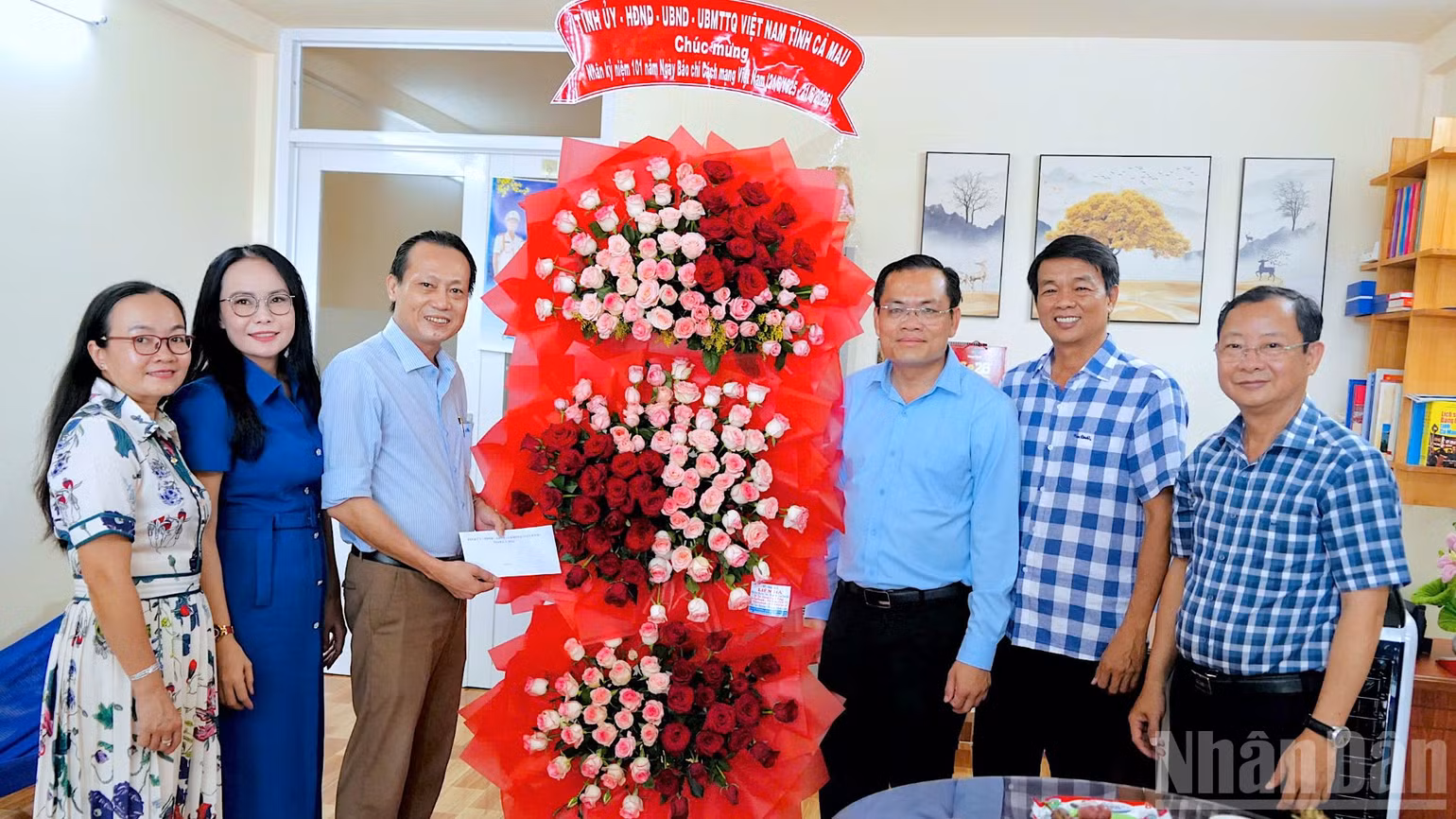 ndo_br_bao-chi-3126.jpg