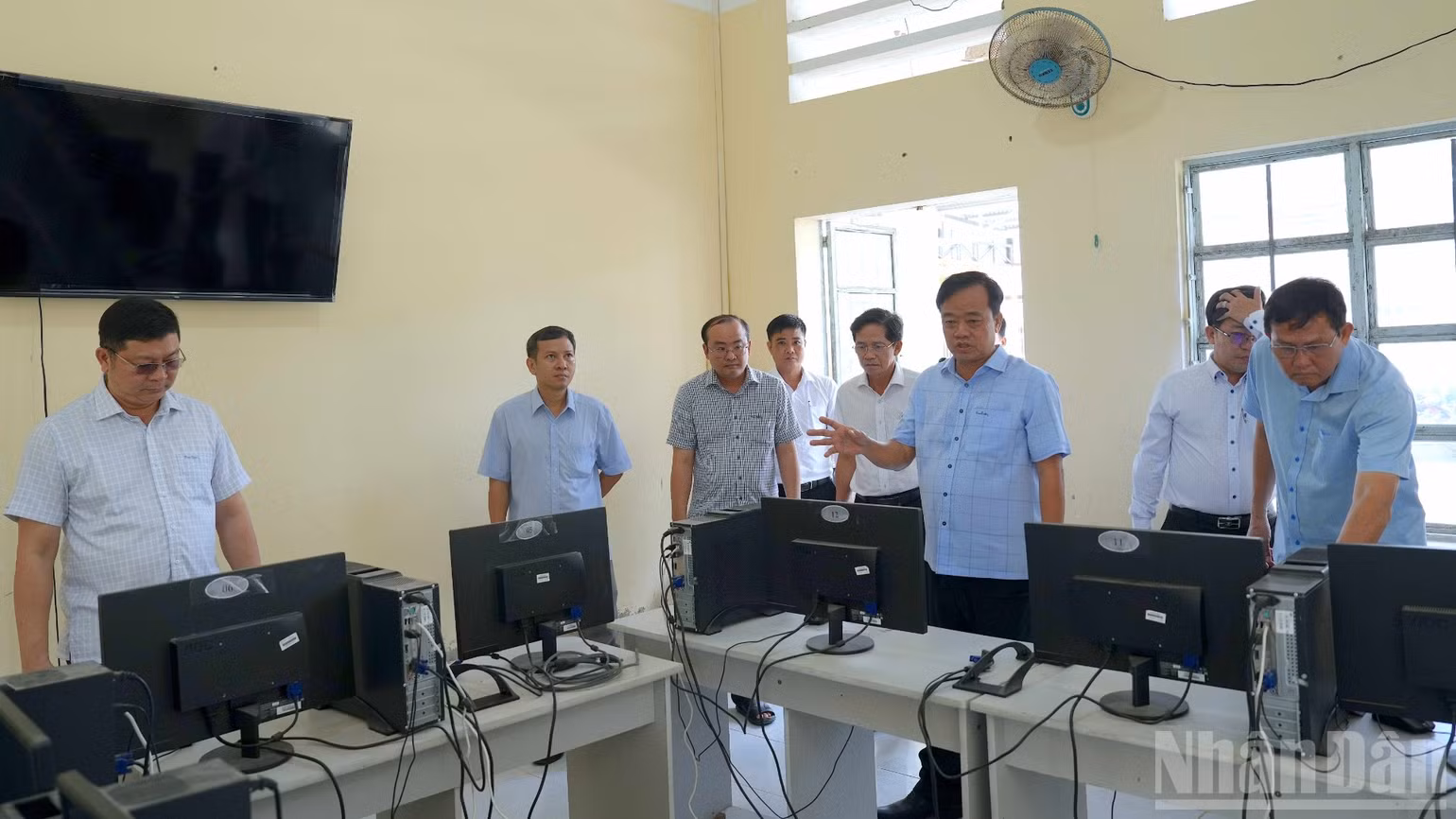 ndo_br_anh-14-9094.jpg