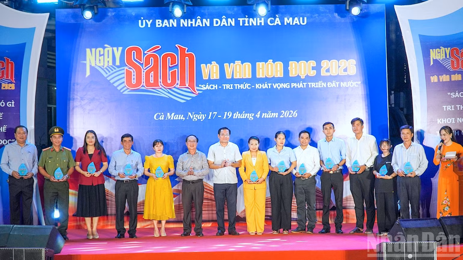 ndo_br_sach-3-2530.jpg