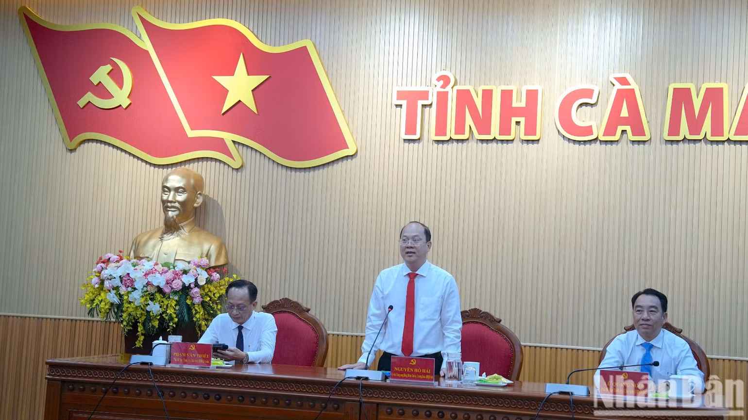 ndo-br-huy-hieu-38-6523-5147.jpg
