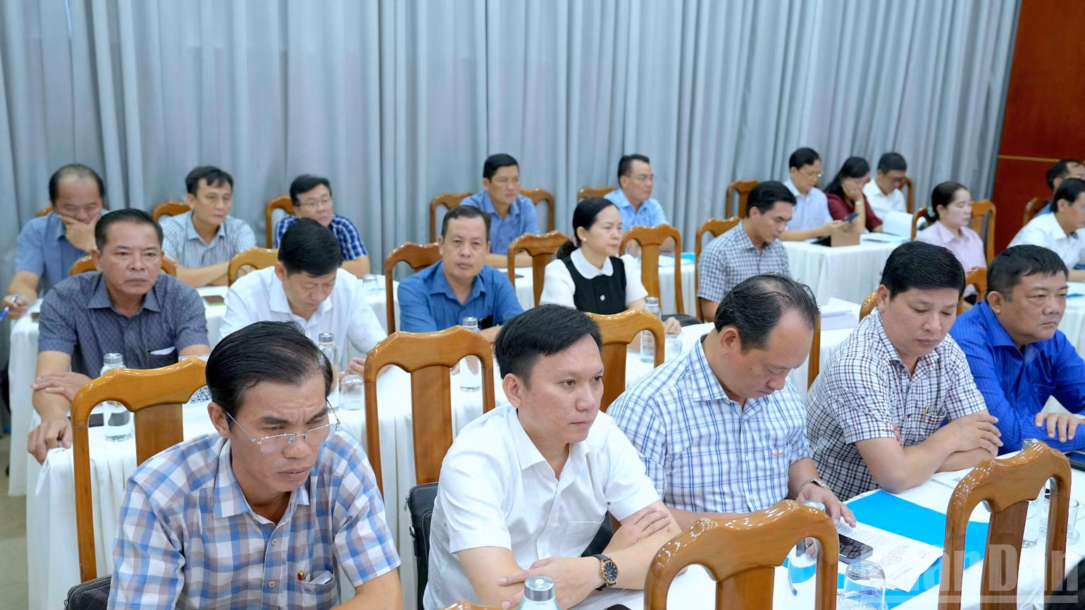 ndo_br_anh-15-3049.jpg