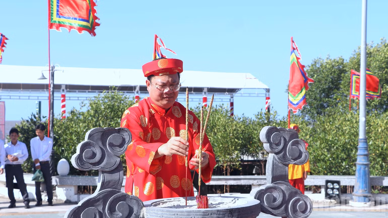 ndo_br_quoc-to-6-9379.jpg