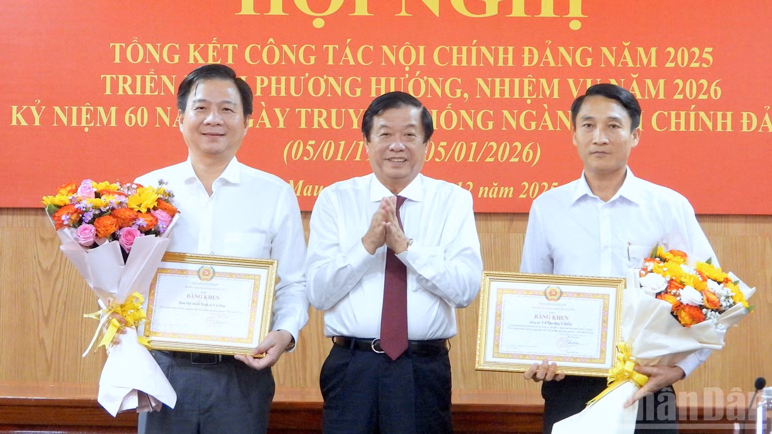 ndo_br_anh-13-9663.jpg