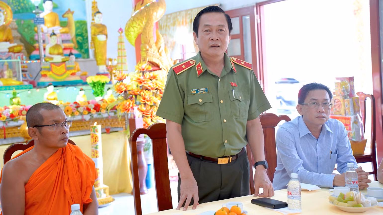 khmer-6240.jpg