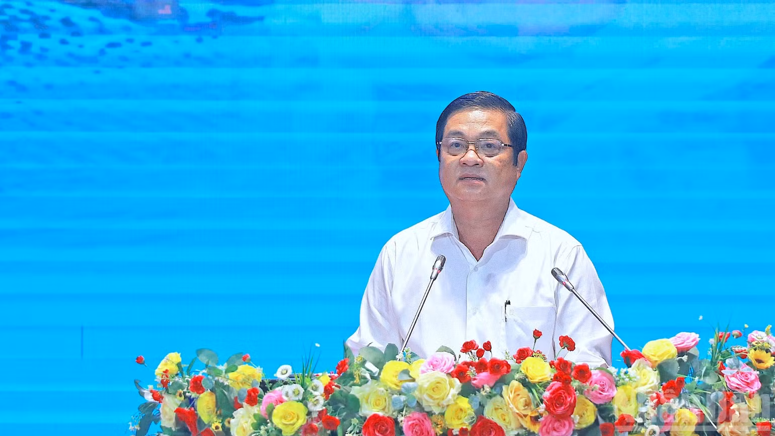 ndo_br_cong-nhan-2-3144.jpg