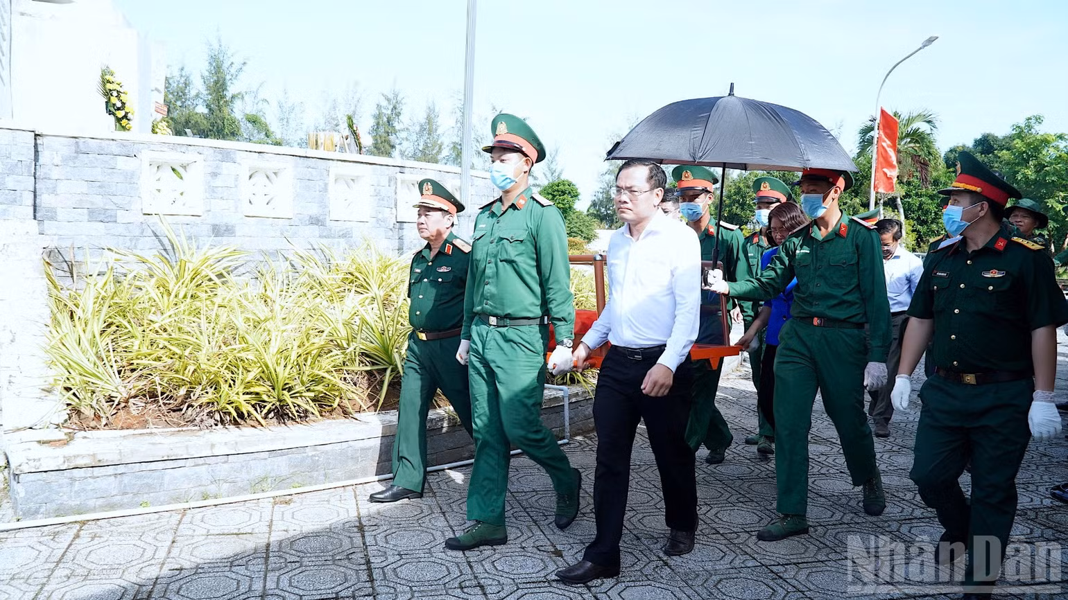 ndo_br_adn-10-9946.jpg
