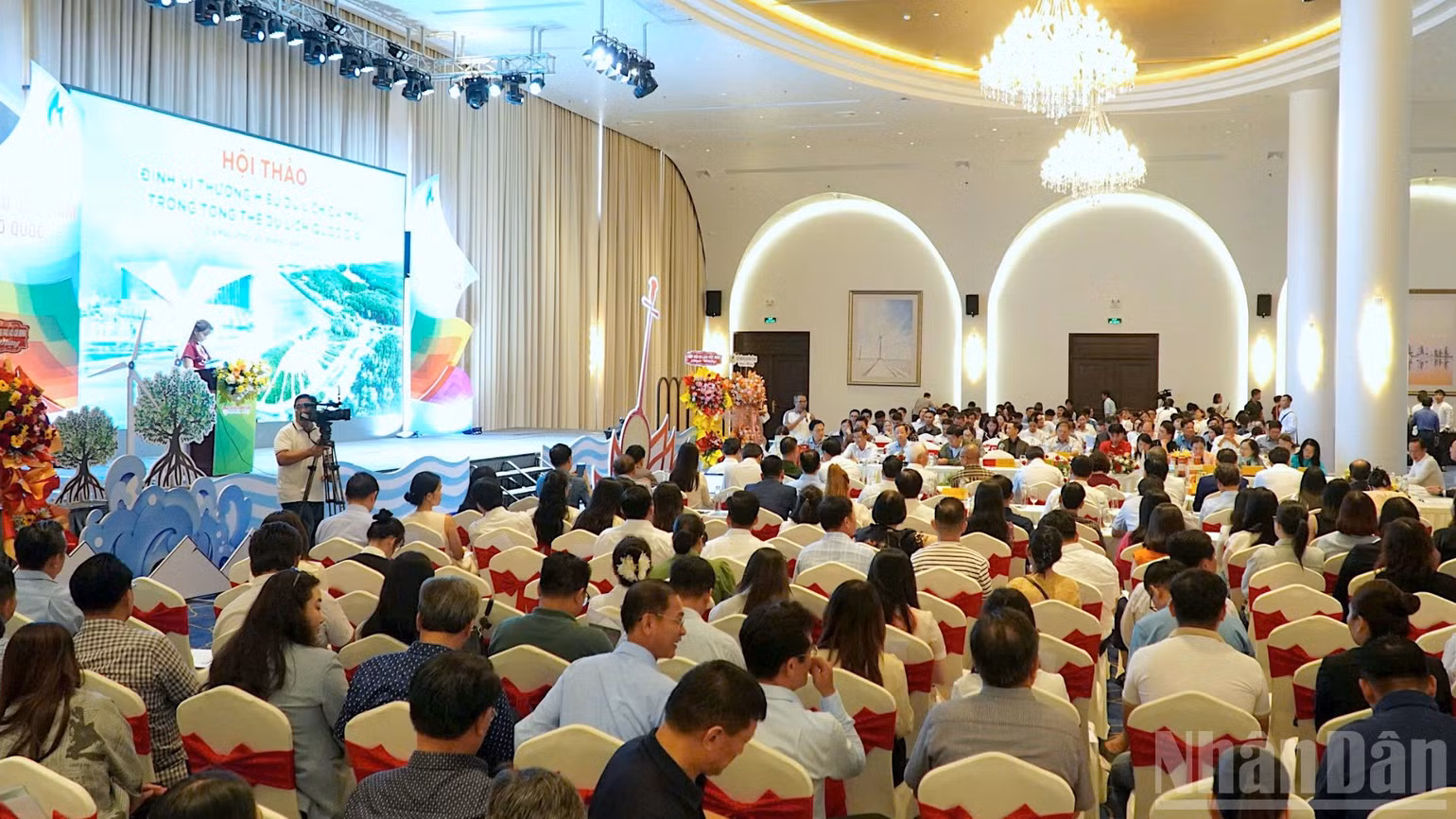 ndo_br_anh-14-7405.jpg