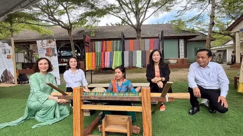 Không gian trải nghiệm nghề truyền thống tại Di sản văn hóa thế giới Mỹ Sơn - xã Thu Bồn, thành phố Đà Nẵng. (Ảnh: KHÁNH CHI) 