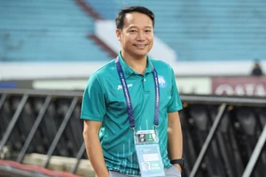 Huấn luyện viên Vũ Hồng Việt trở lại dẫn dắt Thép Xanh Nam Định. (Ảnh: Thép Xanh Nam Định FC)