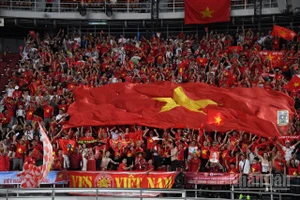 Lội ngược dòng trước đội chủ nhà, U22 Việt Nam giành Huy chương Vàng đầy cảm xúc