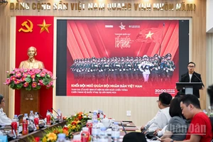 Tổng đạo diễn chương trình Đặng Lê Minh Trí nói về sự tham gia của Khối đội ngũ Quân đội Nhân dân Việt Nam. (Ảnh: THÀNH ĐẠT)