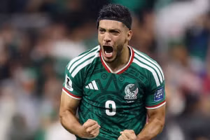 Raul Jimenez ăn mừng bàn thắng nhân đôi cách biệt cho Mexico. (Ảnh: FIFA)
