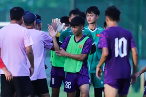 Các cầu thủ U19 Việt Nam trong buổi tập gần đây. (Ảnh: VFF)