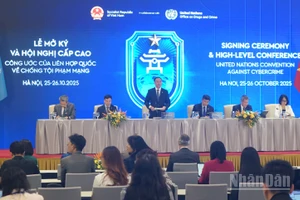 Thượng tướng Phạm Thế Tùng, Thứ trưởng Công an phát biểu tại buổi họp báo. (Ảnh: TRUNG HƯNG)