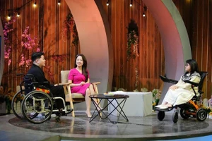 Chương trình kể câu chuyện về nghị lực và tình yêu phi thường của những "vầng trăng khuyết". (Ảnh: Ê-KÍP SẢN XUẤT)