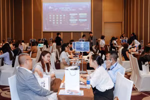 Hoạt động kết nối giao thương giữa các doanh nghiệp du lịch Việt Nam và Hàn Quốc tại Korea Travel Mart 2026. 