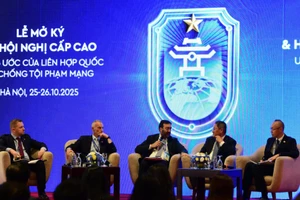 Các đại biểu tham dự phiên thảo luận.