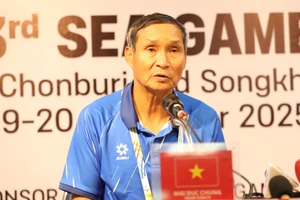 Huấn luyện viên Mai Đức Chung tại buổi họp báo sau trận thắng 2-0 trước Myanmar. (Ảnh: VFF)