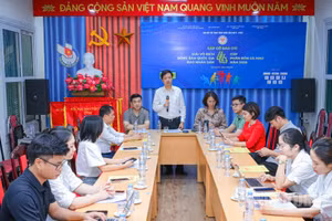 Quang cảnh buổi họp báo. (Ảnh: BẢO LONG)