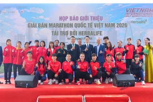 Giải chạy có sự tham dự của nhiều tuyển thủ điền kinh quốc gia. 