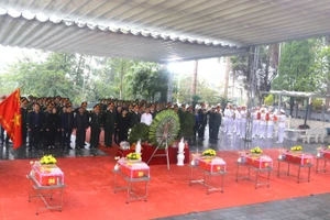 Xã Vị Xuyên tổ chức Lễ truy điệu và an táng hài cốt liệt sĩ.