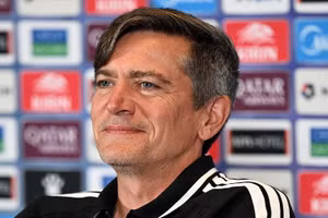 Huấn luyện viên Nils Nielsen. (Ảnh: EPA)