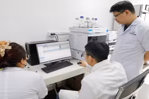 Hoạt động nghiên cứu khoa học tại Đại học Phenikaa.