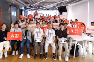 Buổi khởi động của chương trình L-Camp Program tại Seoul, Hàn Quốc.
