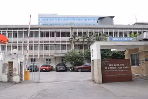 Trung tâm điều hành quan trắc và cảnh báo phóng xạ môi trường do Viện Khoa học và Kỹ thuật hạt nhân phụ trách.