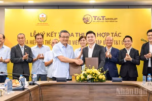 Lễ ký kết Thỏa thuận nguyên tắc giữa Thể thao Công an nhân dân Việt Nam và Tập đoàn T&T. (Ảnh: THÀNH ĐẠT)