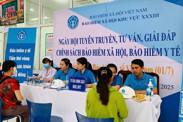 Tăng cường chính sách bảo hiểm xã hội, bảo hiểm y tế cho người dân tại tỉnh Đồng Tháp.