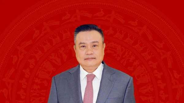 [Infographic] Tiểu sử Chủ nhiệm Ủy ban Kiểm tra Trung ương Trần Sỹ Thanh