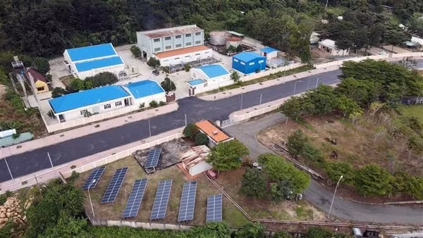 Nhà máy điện An Hội (Côn Đảo). (Ảnh: Đoàn Mạnh Dương - TTXVN)