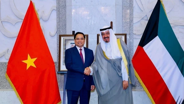 Thủ tướng Chính phủ Phạm Minh Chính và Thủ tướng Nhà nước Kuwait Sheikh Ahmad Al-Abdullah Al-Sabah. (Ảnh: Nhật Bắc/VGP)