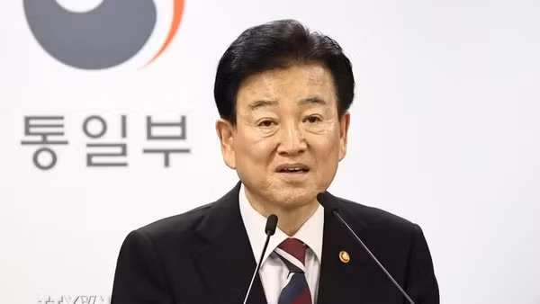 Bộ trưởng Thống nhất Hàn Quốc Chung Dong Young (Ảnh: Yonhap/TTXVN)