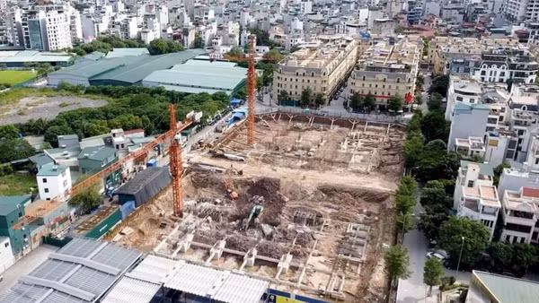 Dự án nhà ở xã hội NO1 Hạ Đình, Khu đô thị Hạ Đình, xã Tân Triều, huyện Thanh Trì thi công phần móng. (Ảnh: Văn Minh)