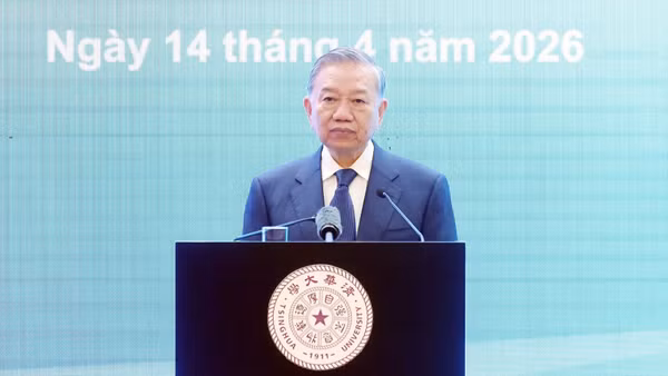 Tổng Bí thư, Chủ tịch nước Tô Lâm phát biểu chính sách tại Đại học Thanh Hoa. (Ảnh: TTXVN)