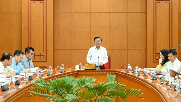 Việt Nam Coi Trọng Và Mong Muốn Thúc Đẩy Quan Hệ Hữu Nghị, Hợp Tác Nhiều Mặt Với Liên Bang Saint Kitts Và Nevis Thường Trực Ban Bí Thư Trần Cẩm Tú Chủ Trì Giao Ban Công Tác Quý Iii/2025. (Ảnh: Duy Linh)