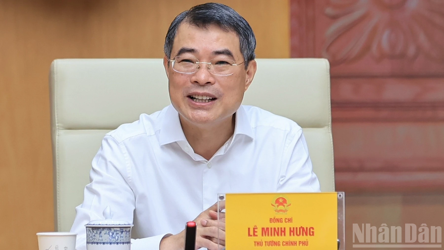 Thủ tướng Lê Minh Hưng chỉ đạo đẩy mạnh khoa học công nghệ và chuyển đổi số