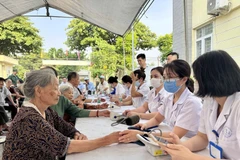 Thành phố Hà Nội làm tốt công tác khám chữa bệnh cho người dân. (Ảnh: Nguyễn Bền)