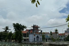 Chương trình nông thôn mới làm thay đổi diện mạo làng quê.