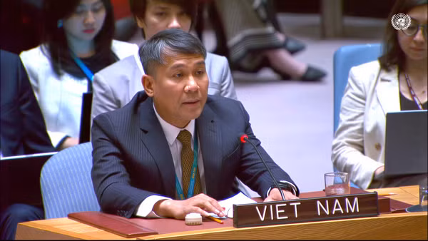 Việt Nam kêu gọi biến tinh thần đoàn kết thành hành động cụ thể, bảo đảm nhân đạo luôn là trung tâm của mọi nỗ lực ứng phó. 