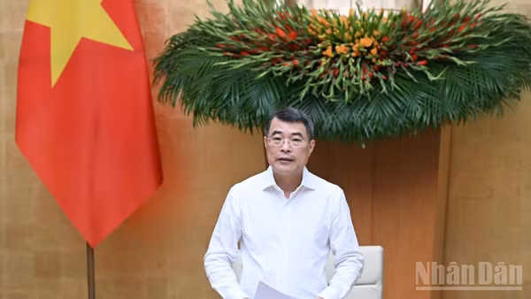 Thủ tướng Chính phủ Lê Minh Hưng chủ trì Phiên họp Chính phủ thường kỳ tháng 7/2026. (Ảnh: Trần Hải)