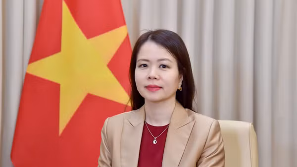 Thống nhất nhận thức, đổi mới tư duy, đóng góp thực hiện các mục tiêu phát triển đất nước 