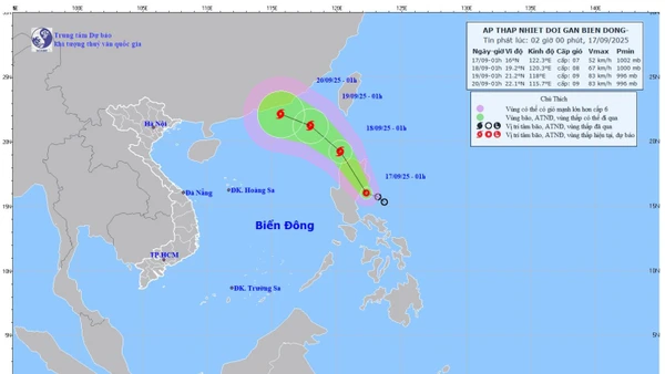 Bản đồ dự báo quỹ đạo và cường độ áp thấp nhiệt đới gần Biển Đông phát lúc 2 giờ sáng 17/9/2025. (Ảnh: Trung tâm Dự báo khí tượng thủy văn quốc gia)