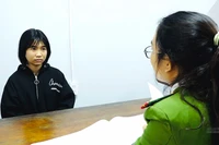 Trần Khả Ái tại cơ quan Công an huyện Bố Trạch. Ảnh: TT