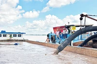 Mỏ cát tại Sóc Trăng được cấp phép khai thác theo cơ chế đặc thù, chỉ phục vụ cho xây dựng đường cao tốc.