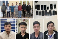 Các đối tượng trong đường dây đánh bạc, tổ chức đánh bạc và tang vật vụ án.